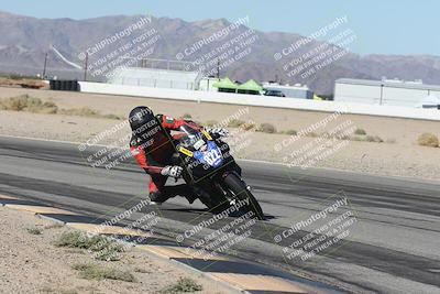 media/Oct-30-2025-Racers Edge (Thu) [[dabbdaf680]]/2-A Group/Session 3 (Turn 15 Inside)/